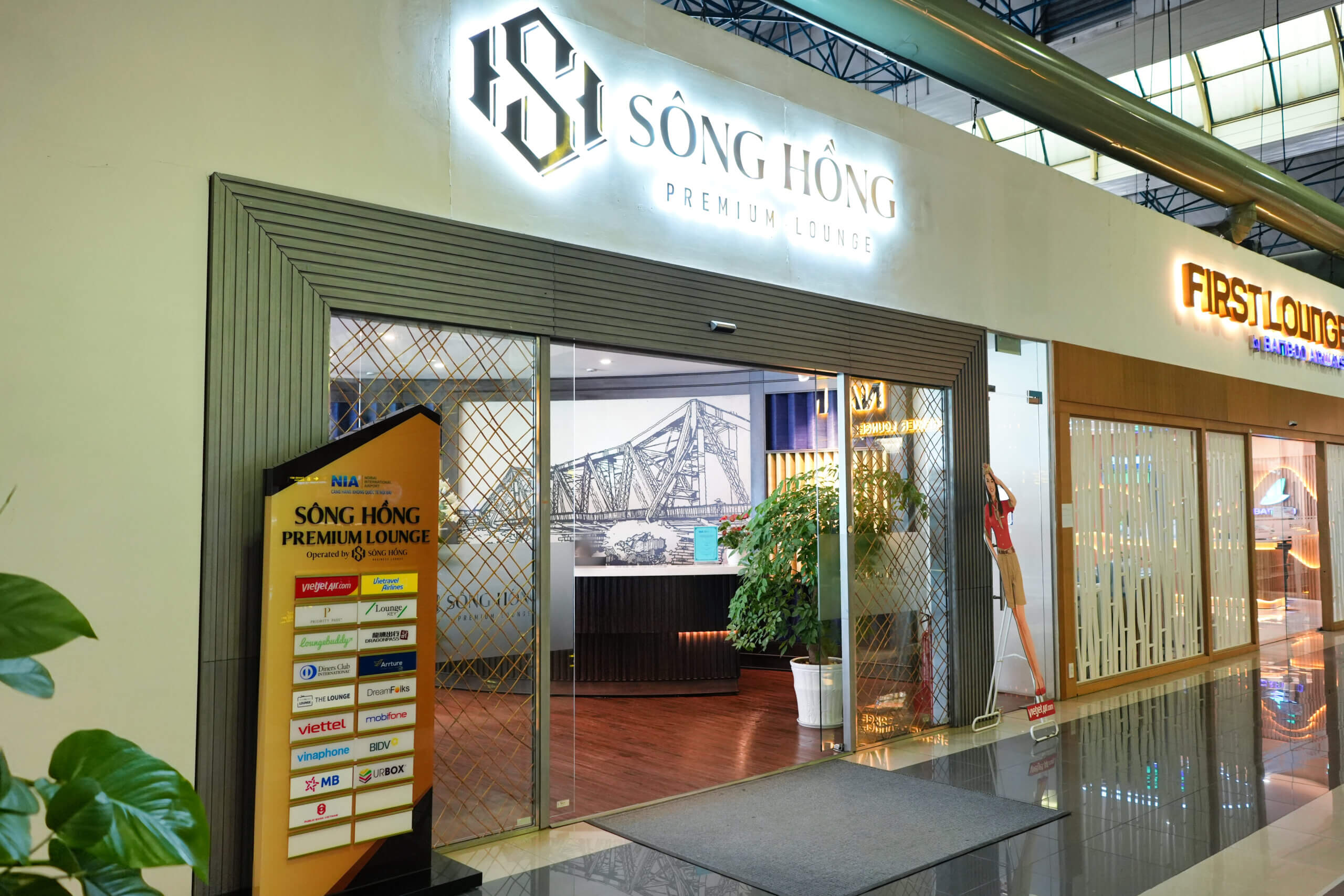 Song Hong Premium Lounge