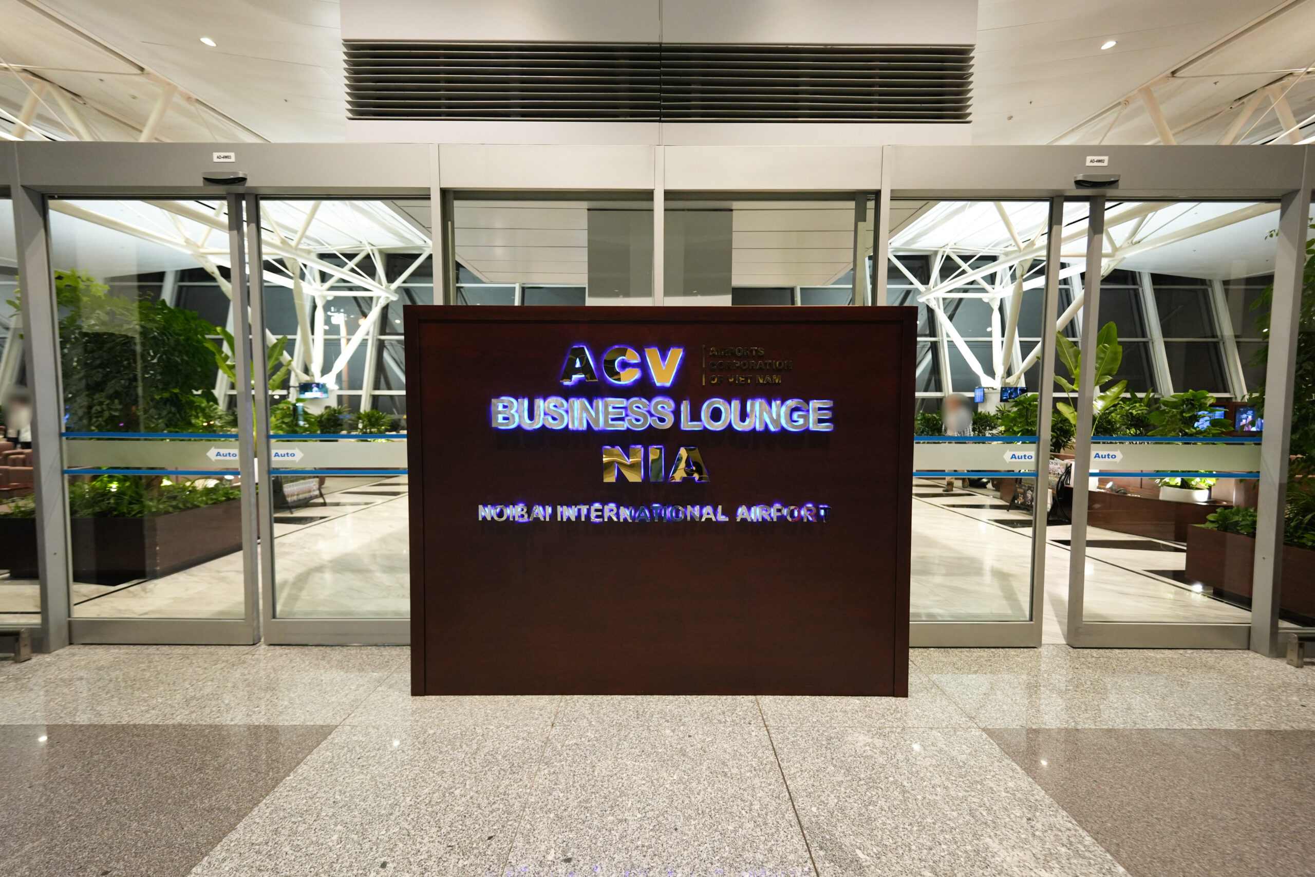 ACV BUSINESS LOUNGE NIA